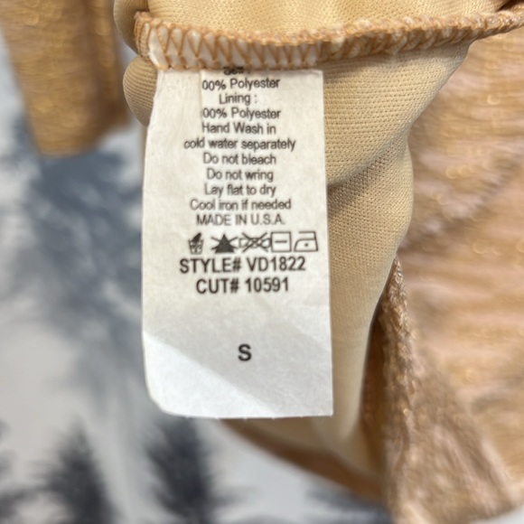 NWOT gold dress - Picture 4 of 4